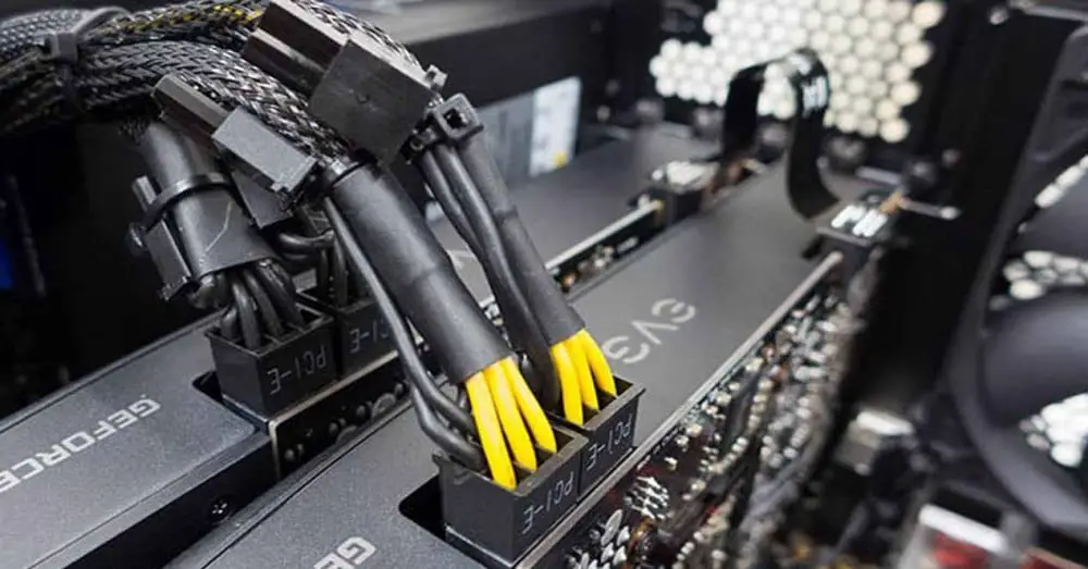 Är det bättre att använda en eller två PCIe-kablar