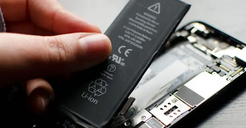 Batteriproblem på iPhone 12 5G. Sådan sænkes prisen?