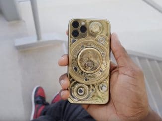 Hands-on-100k-Gold-iPhone