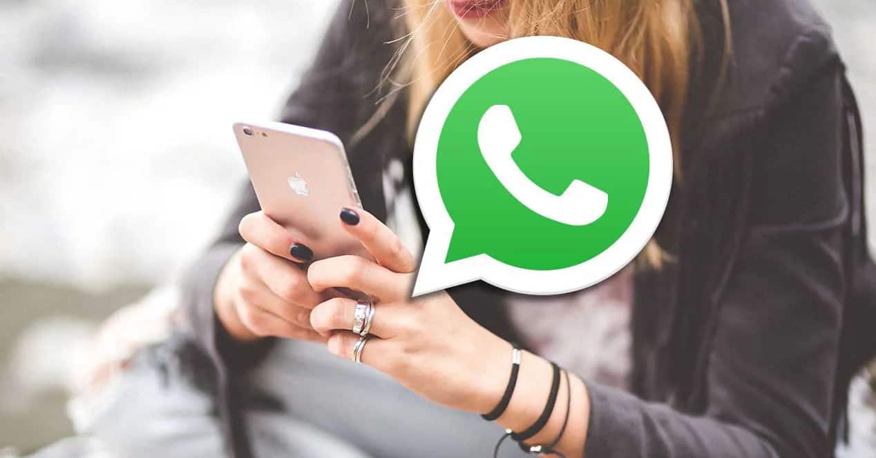 Ватсап хорошее качество фото. WHATSAPP В телефоне женская. Реклама вотсапп женщина. Ватсап 89116412194. Ватсап 89137954649.