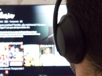 Listen to the TV with Wired and Wireless Headphones