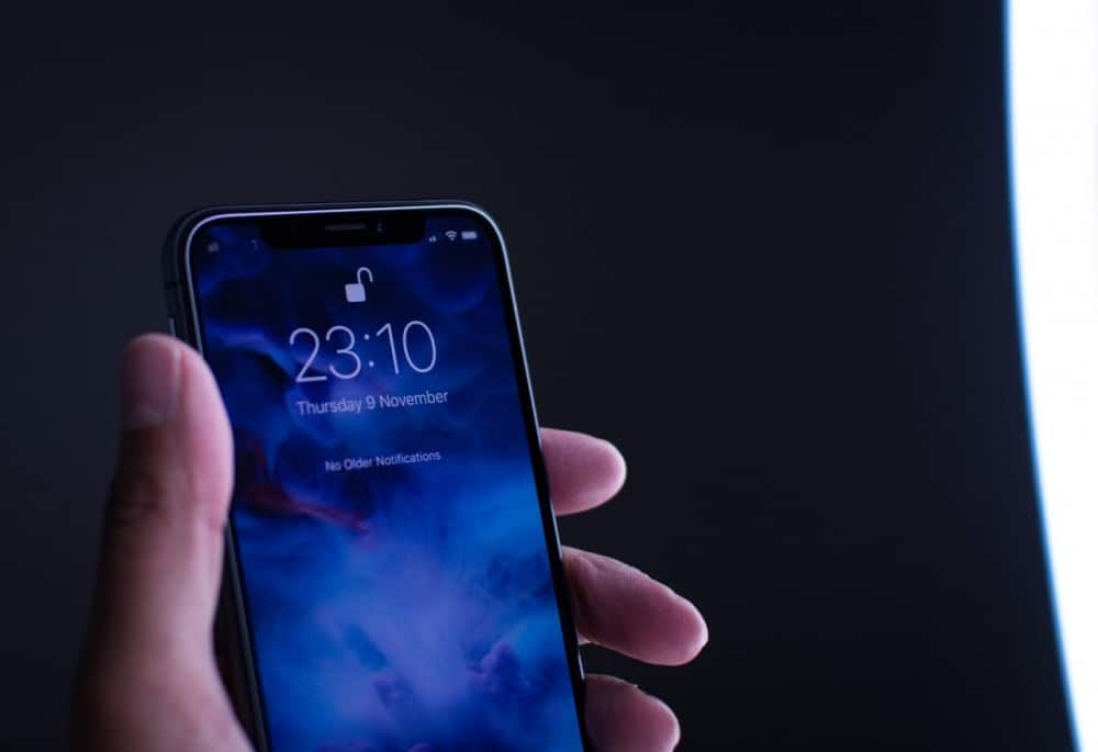 Face ID Doesn’t Work or Doesn’t Recognize Me: Solutions | ITIGIC