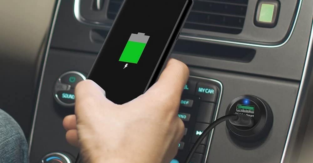 Best Smartphone Accessories Used in Cars