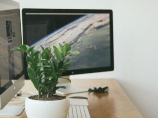 Best Small Screen All-in-One to Work with