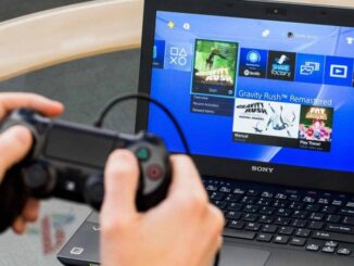 Play with a Console on a Laptop Screen