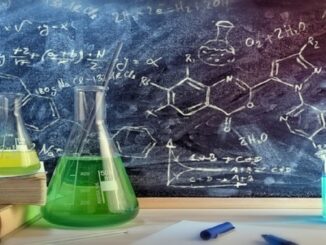 Химия: приложение для просмотра таблицы Менделеева