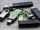 Wie sollten Sie das USB-Stick oder die Festplatte formatieren?