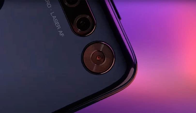 Set the Watermark on the Camera of a Motorola