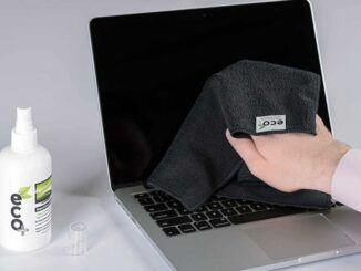 Cleaning Laptop, Monitor and Keyboard