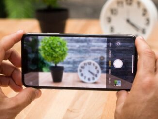 Focus Problems with the Mobile Camera