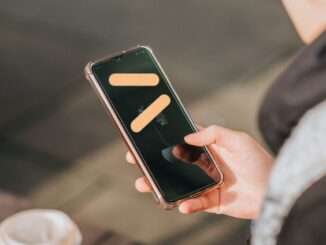 Tricks to Fix Scratches on the Mobile