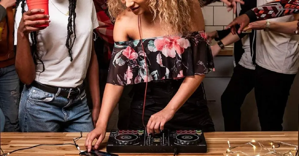 USB Mixing Console: Best Models