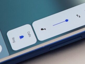 Increase or Decrease the Volume of the Mobile with the Broken Buttons