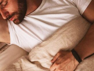 Best Activity Wristbands with Sleep Control