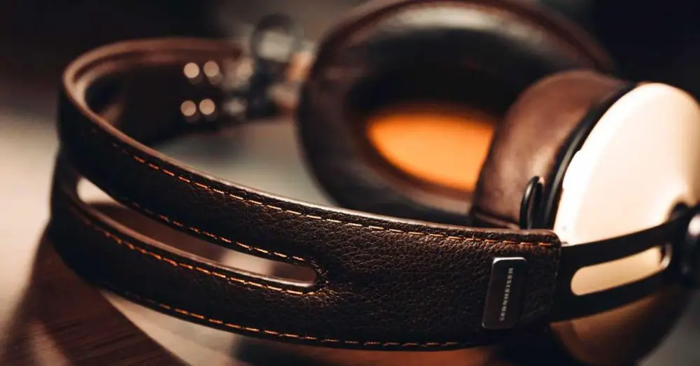 Windows 10 Corrupts FLAC Files When Editing Metadata