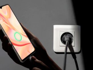 Disconnecting the Mobile While Charging is Dangerous