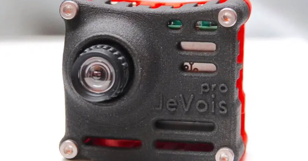 Caméra qui reconnaît les éléments de son environnement avec une IA