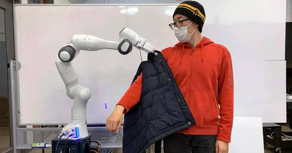 A Robot that Will Help People with Reduced Mobility to Dress