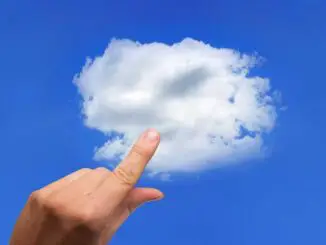 Pros and Cons of Using the Cloud or a USB Memory for Backups