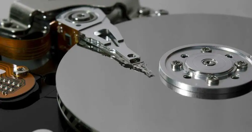 Hard Disk Cluster: What It Is and How to Resize It