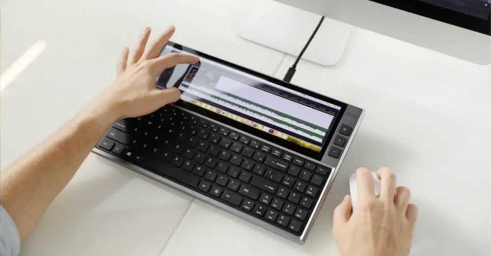 FICIHP, clavier externe avec écran tactile de 12.6 pouces