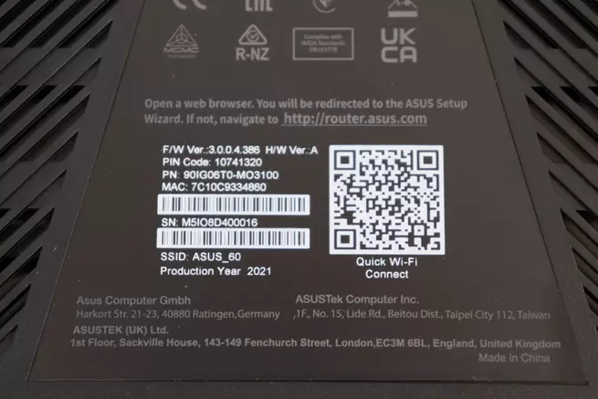 Détail de la pédale du routeur ASUS TUF-AX5400