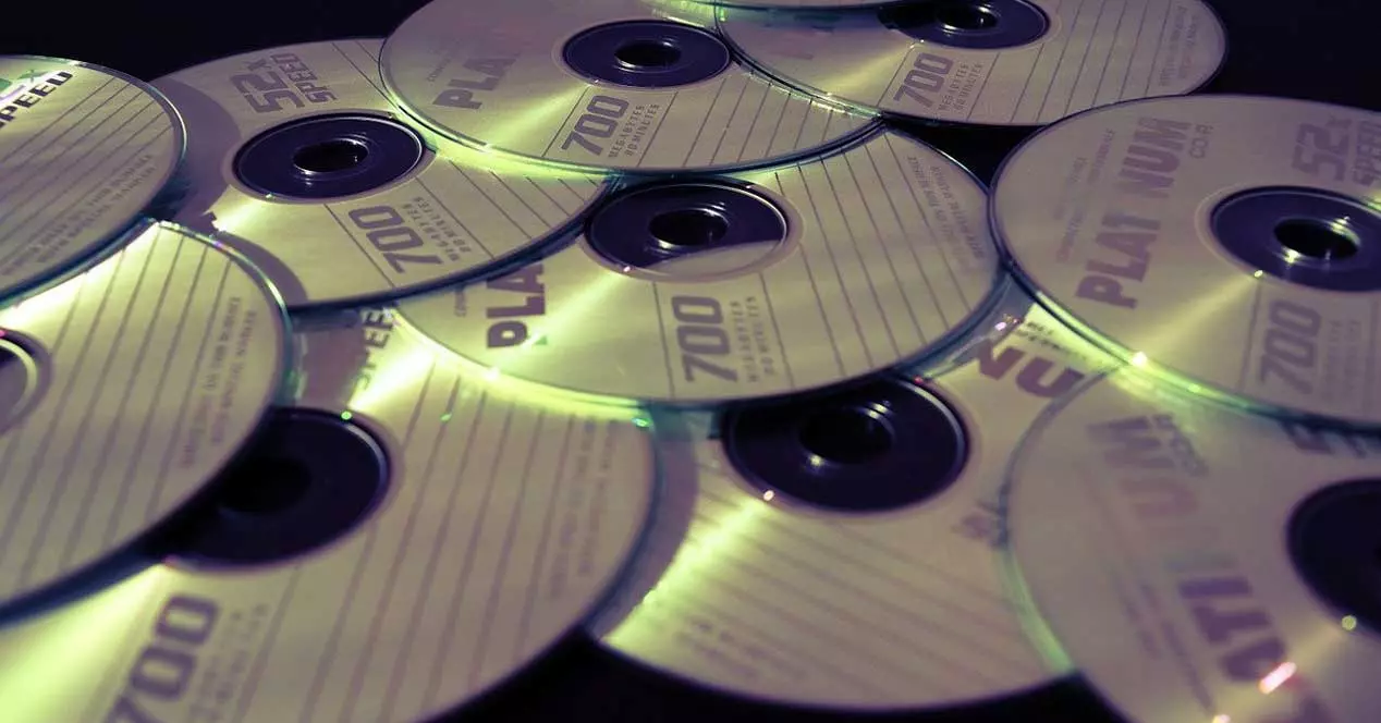 Burn CDs and DVDs with Nero Burning ROM