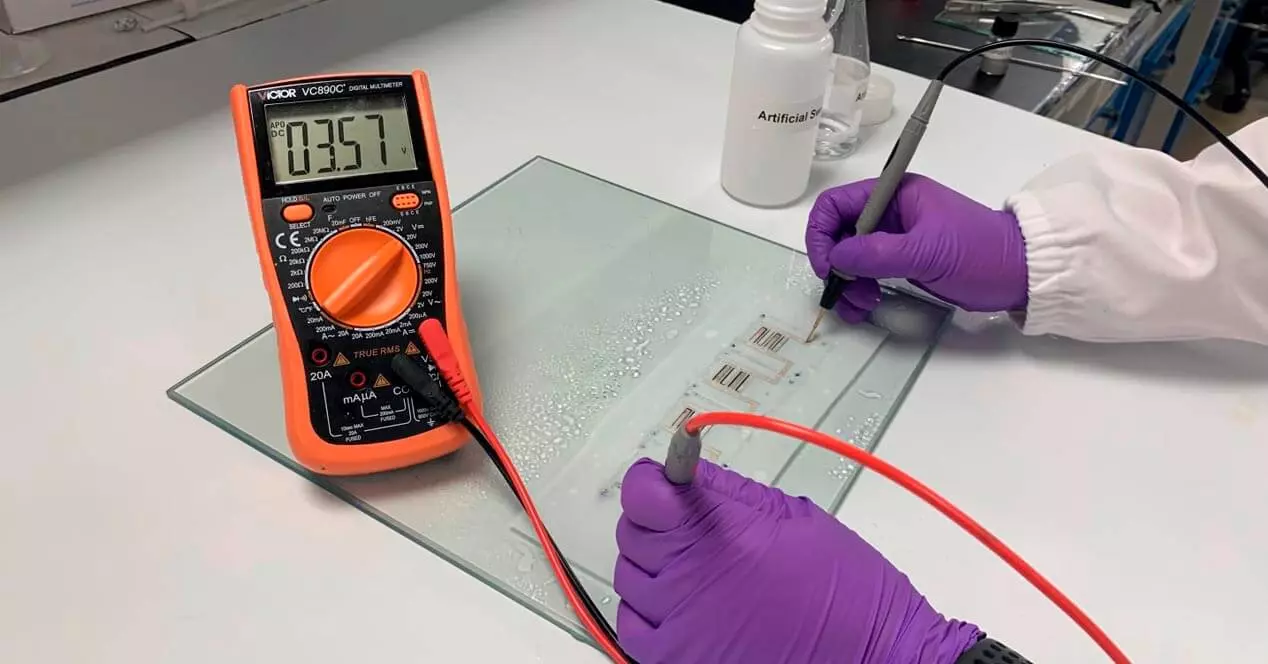 Flexible Battery Charges with Human Sweat and Does Not Pollute