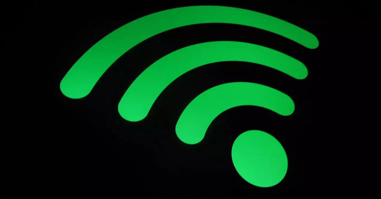 New router vs Wi-Fi repeaters: tips to improve the signal
