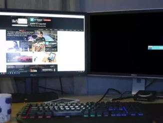 Connect a second monitor to the PC