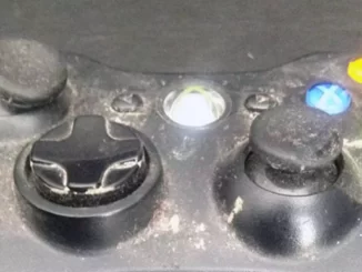 disassemble, repair and clean the Microsoft Xbox controller