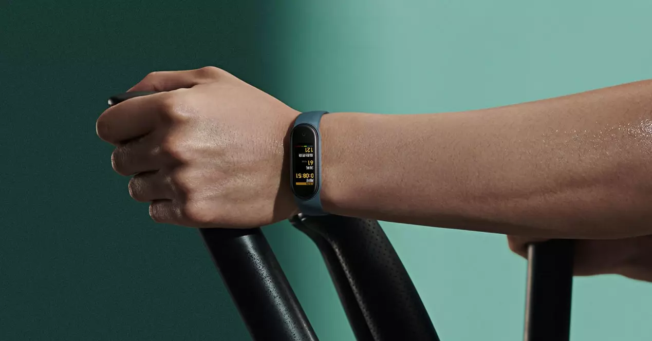 Compete with your friends with the Xiaomi Mi Band