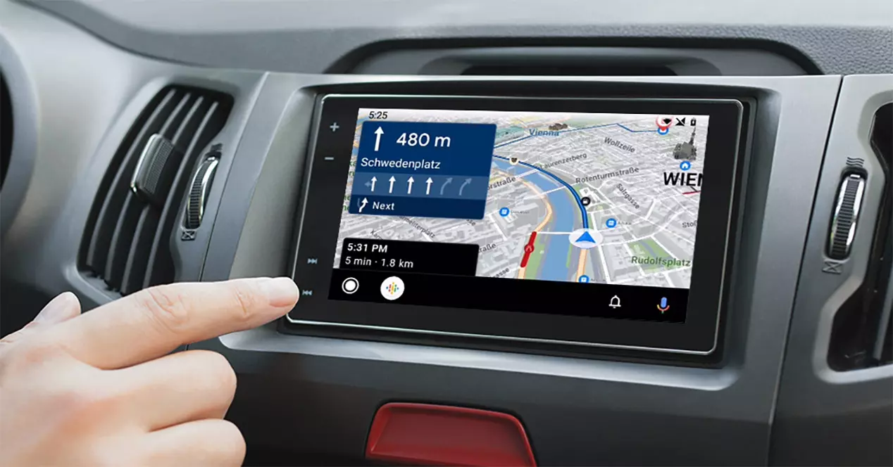 Quais aplicativos de GPS você pode usar com o Android Auto