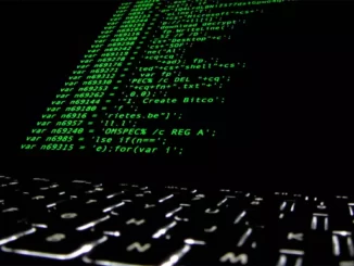 dangerous malware Emotet works