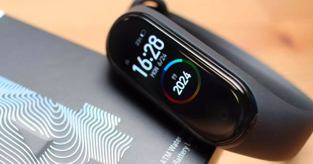 endre tiden på Xiaomi Mi Band 6