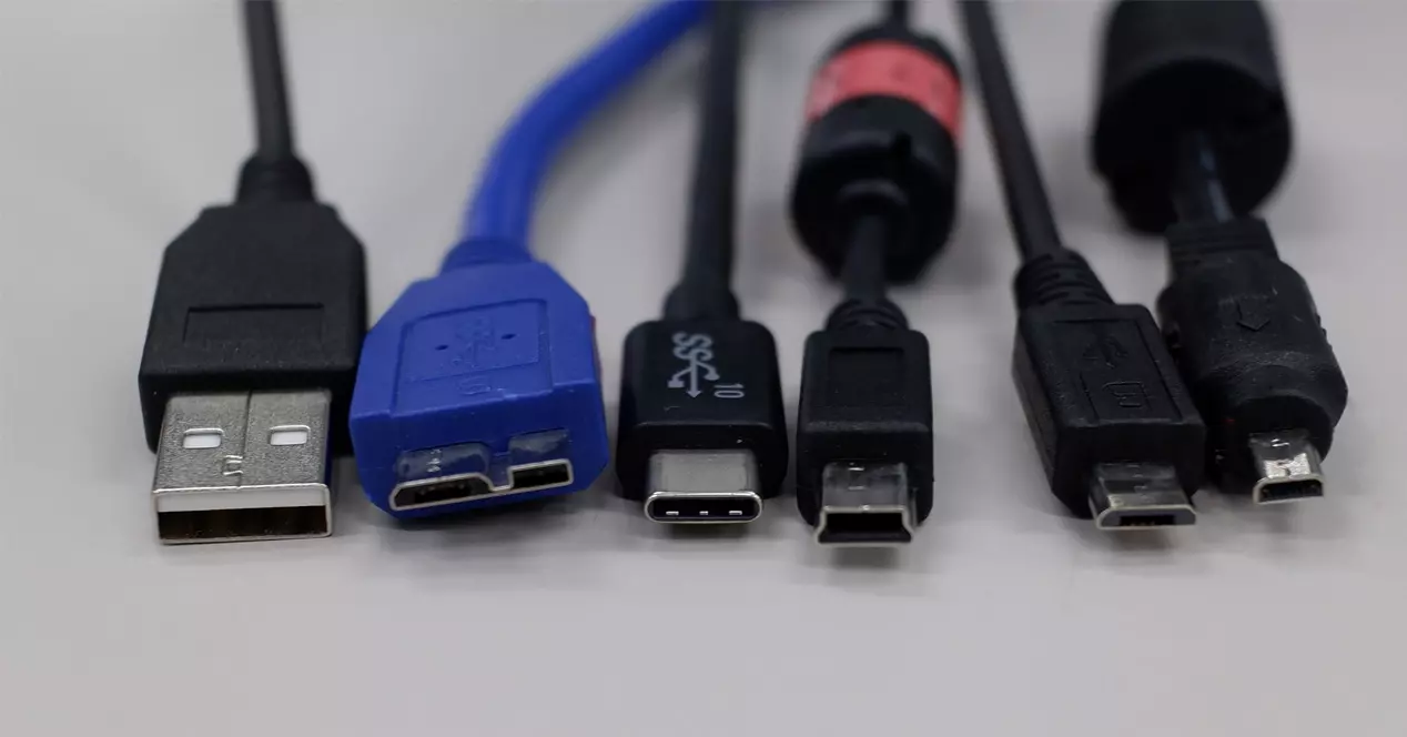 USB-kabeltyper - Vejledning til modeller og funktioner