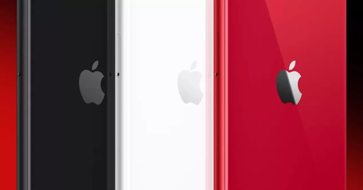 The iPhone SE 2022 uncovered