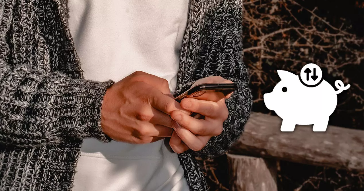 save mobile data on Android and iPhone