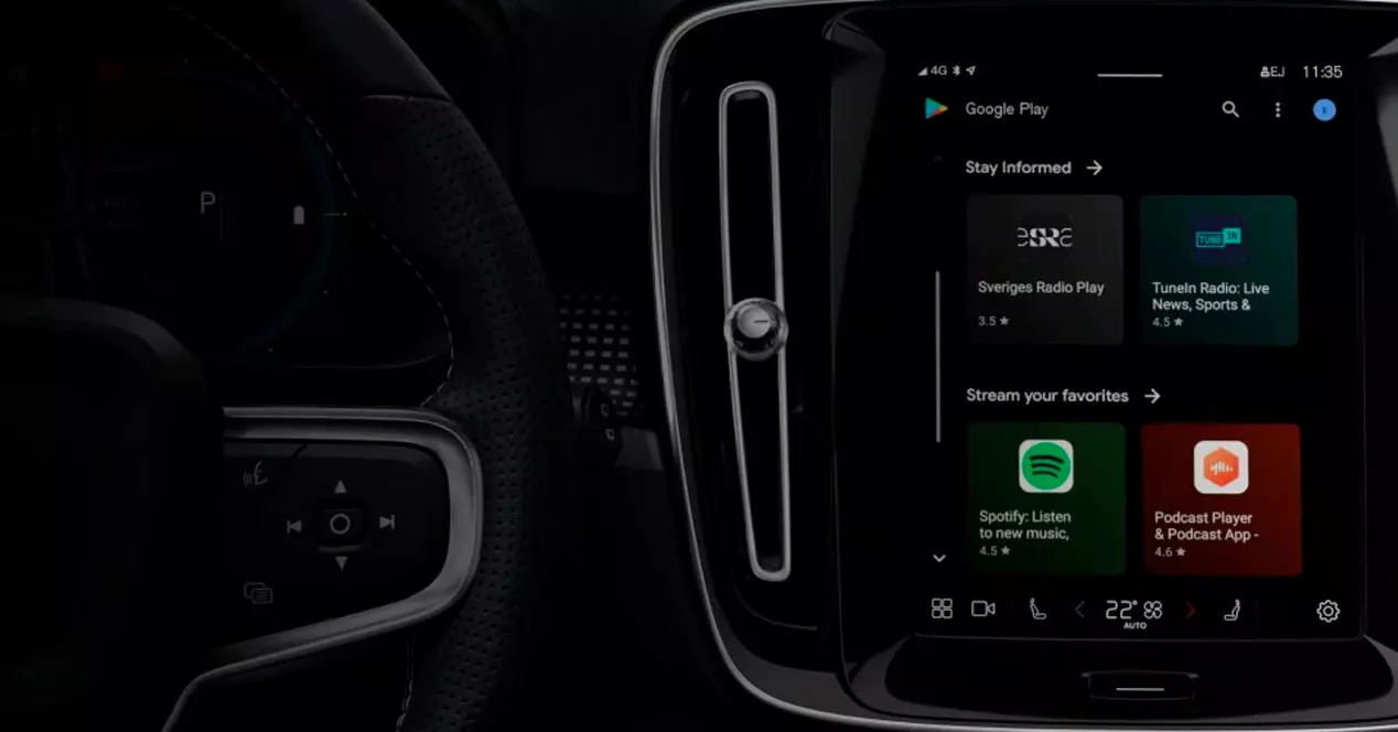 Android Auto vs Automotive