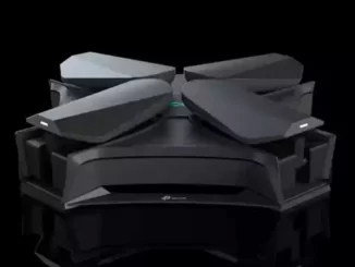 This new WiFi 6E router has motorized antennas that move