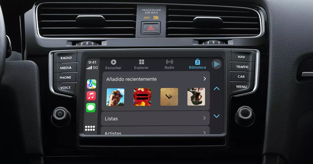 Does CarPlay have to be updated to work with iPhone