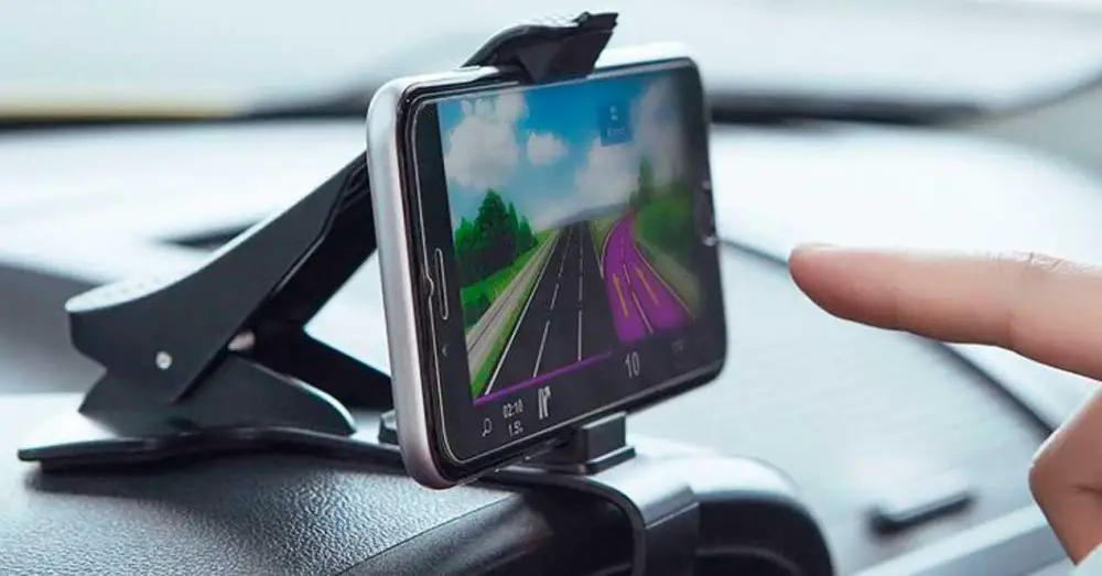 These cell phone accessories for the car will change your life