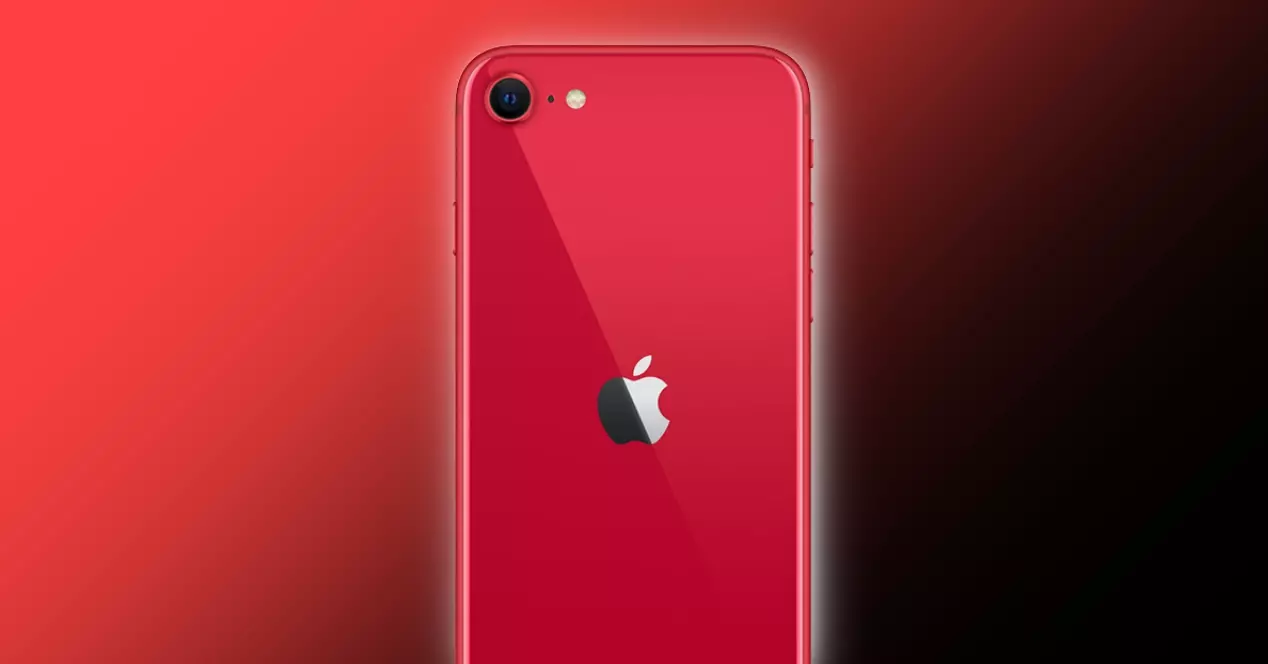 What is known about the iPhone SE 2022