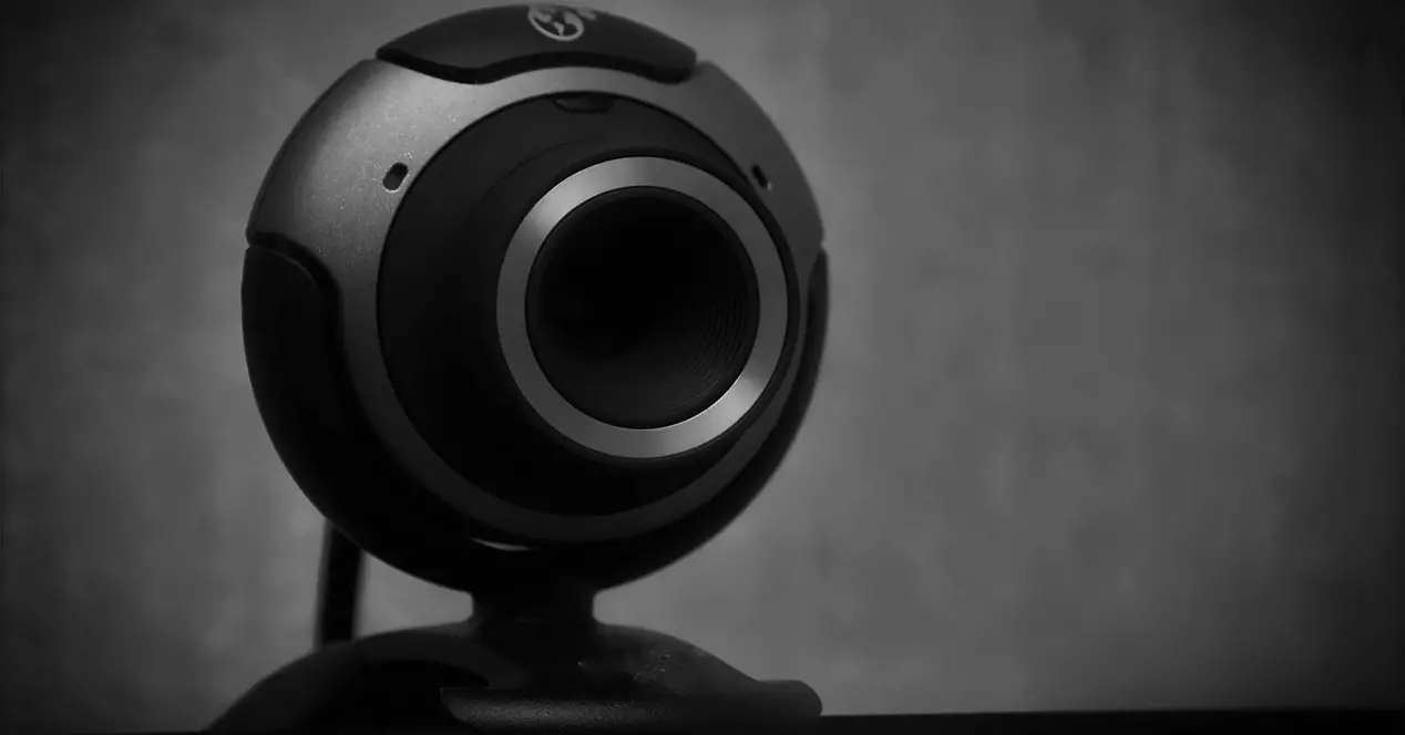 Comment ils utilisent la mode NFT pour pirater votre webcam et votre PC