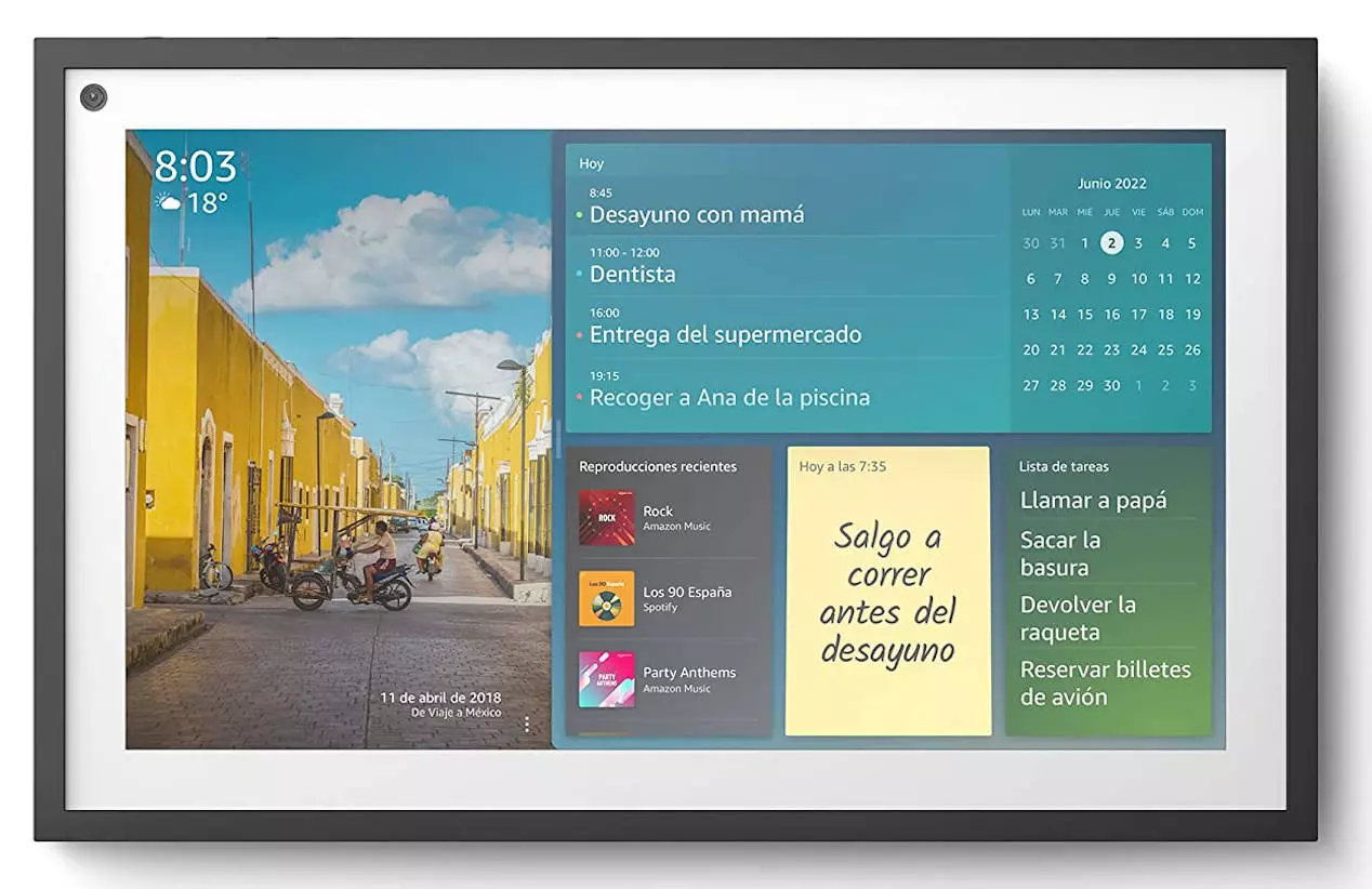 With these accessories you can avoid hanging your Echo Show 15