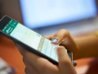 How to create a broadcast list on WhatsApp