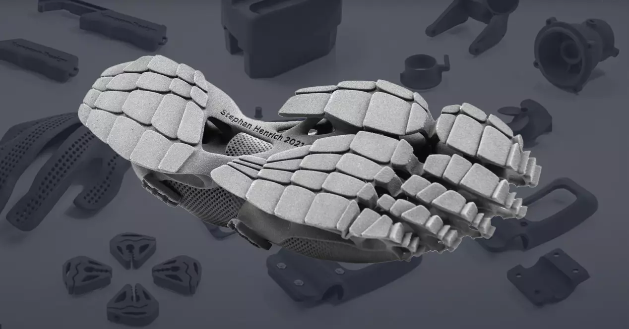 They create 3D printed sneakers that leave a "very beast" footprint