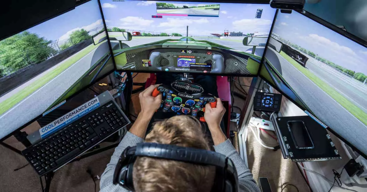 Simulateur de course automobile sur PC