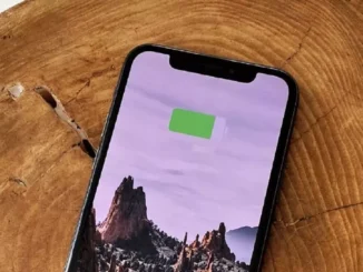 charge an iPhone for the first time