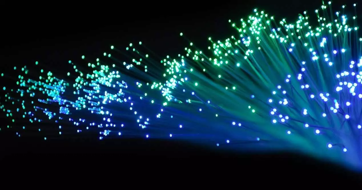4 utilizări rare ale fibrei optice dincolo de Internet